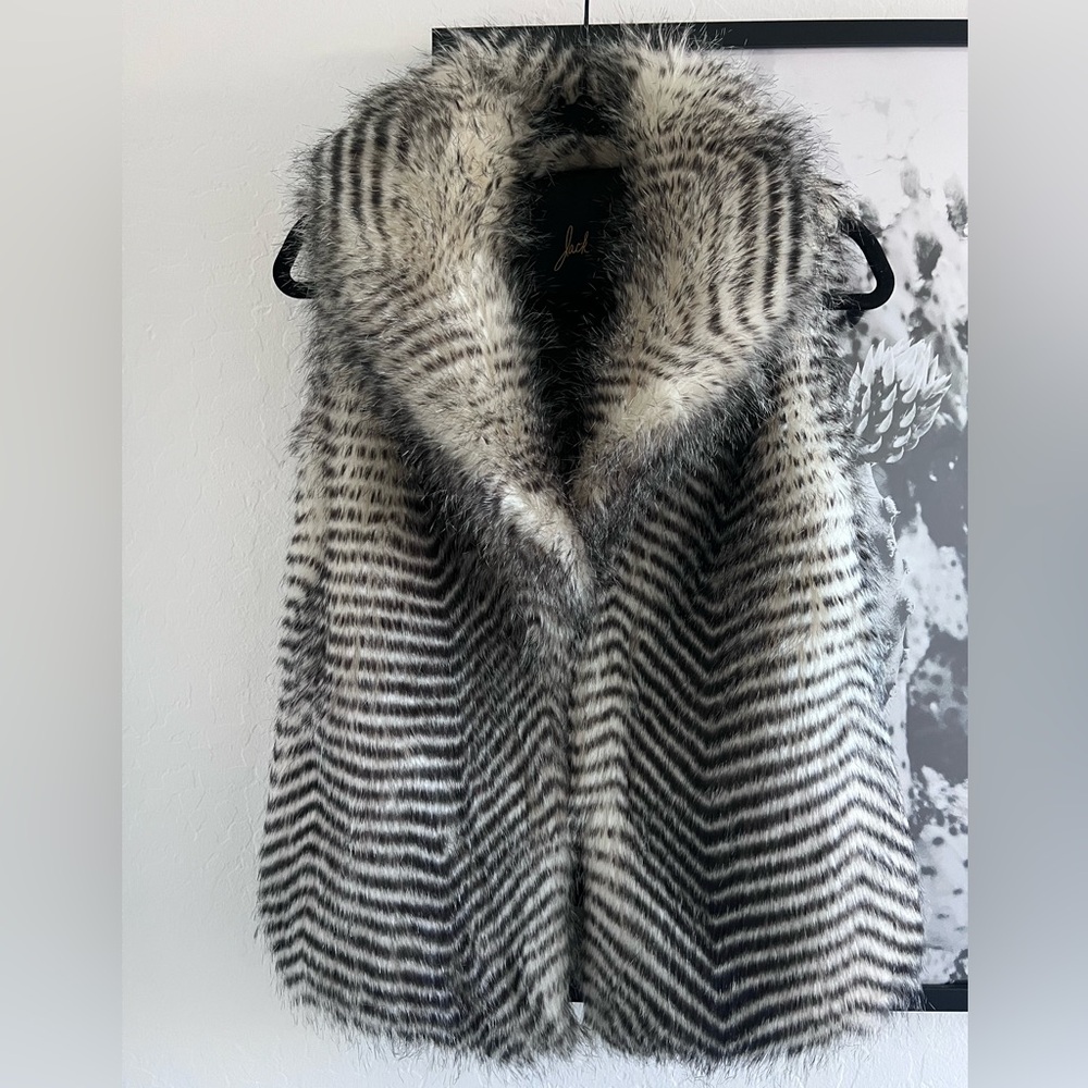 Jack Chic Faux Fur Zebra Print Vest size Small